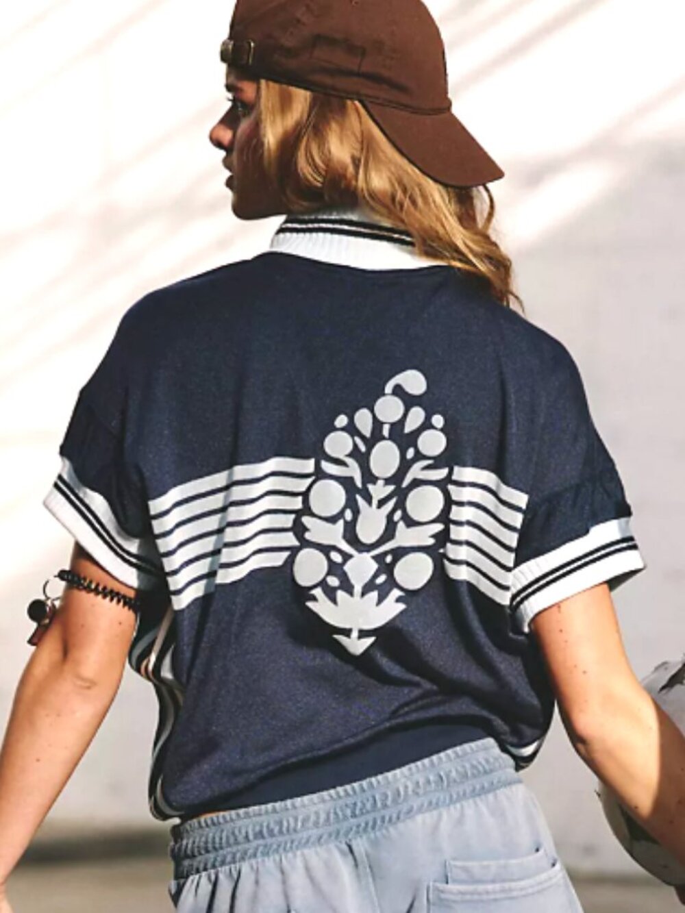 Free People Movement Women's All Or Nothing Tee In Navy Combo - Size Small NWT - Picture 2 of 4
